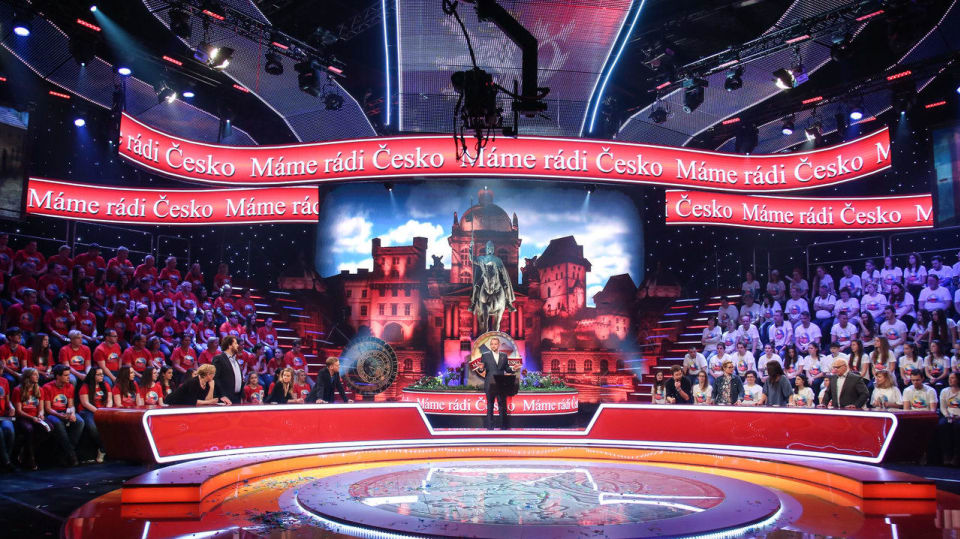 Zde je slavná aréna show Máme rádi Česko.